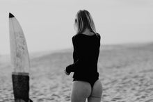 Load image into Gallery viewer, Photography For Sale-Drifting Days
This piece of photography for sale named "Drifting Days" was shot on Wilmington Beach in North Carolina. This is a limited edition, hand-signed piece with a certificate of authenticity.
E D I T I O N:
1/25