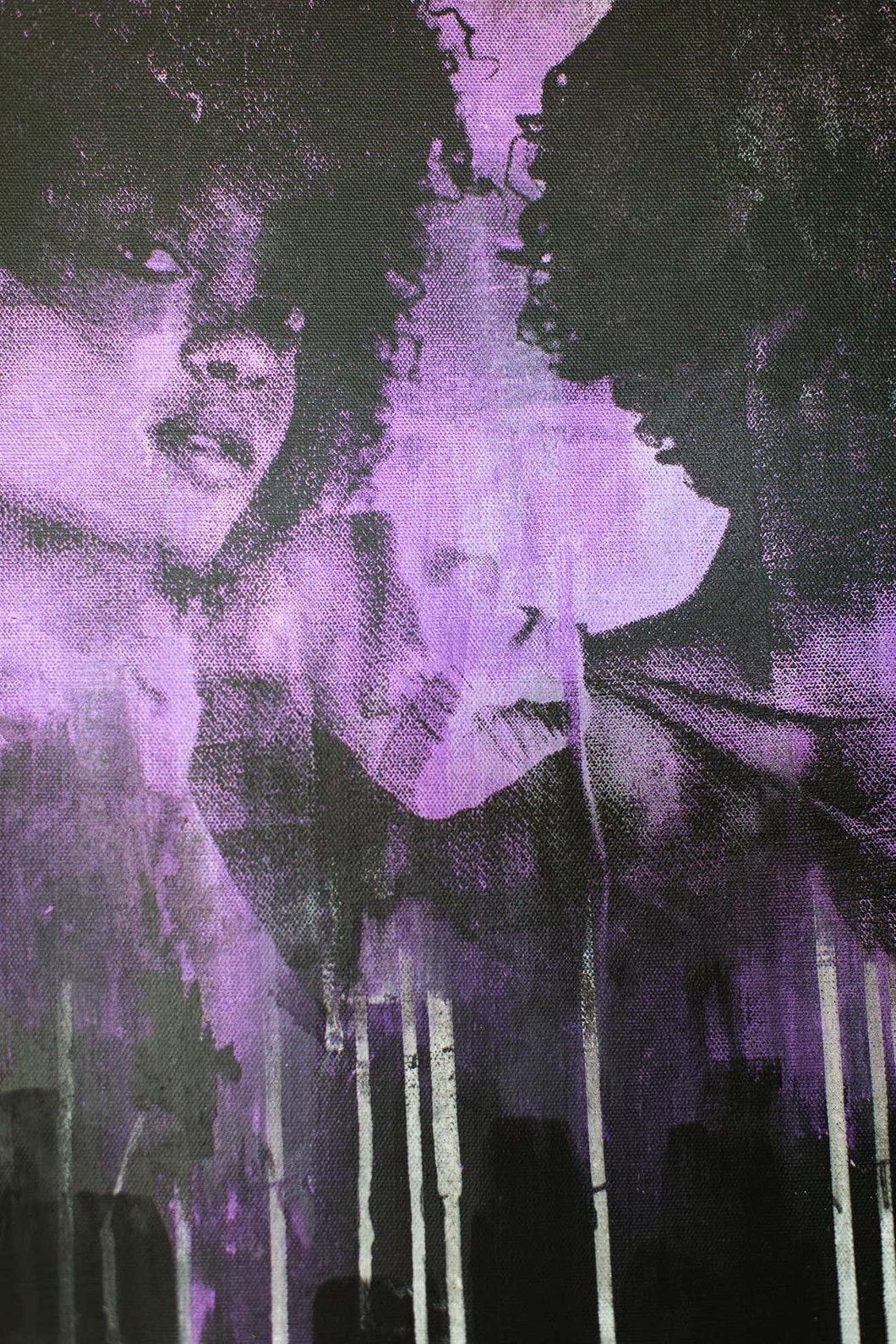 Street Art-Raining Purple